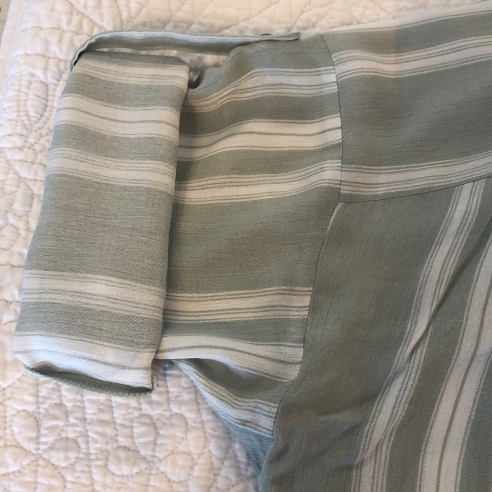 Top - Picture 6 of 6